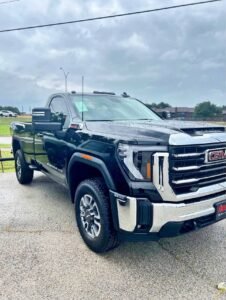 2025 GMC 3500 Regular Cab · Bed