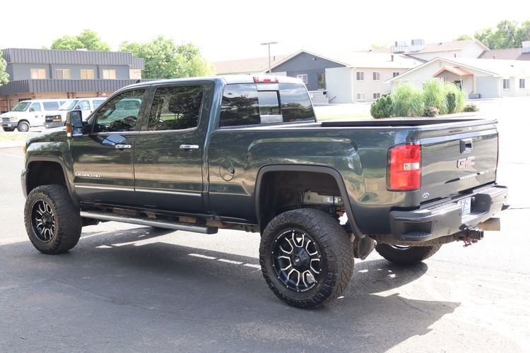 
								2019 GMC sierra 2500HD Denali full									