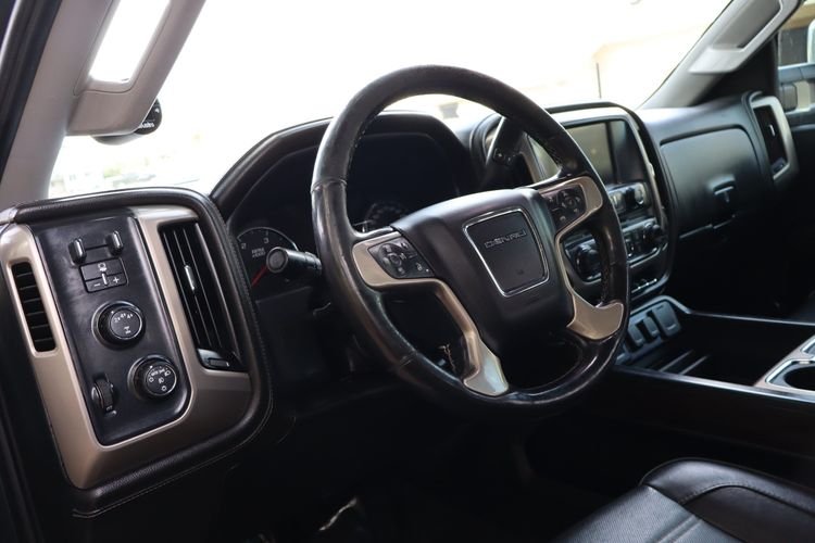 
								2019 GMC sierra 2500HD Denali full									