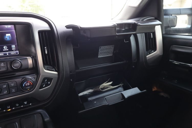 
								2019 GMC sierra 2500HD Denali full									