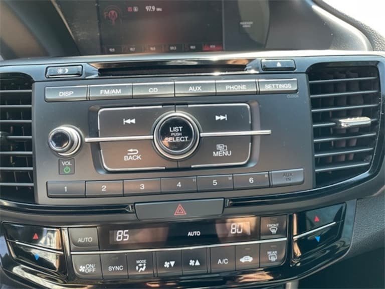 
								2017 Honda account sport SE full									