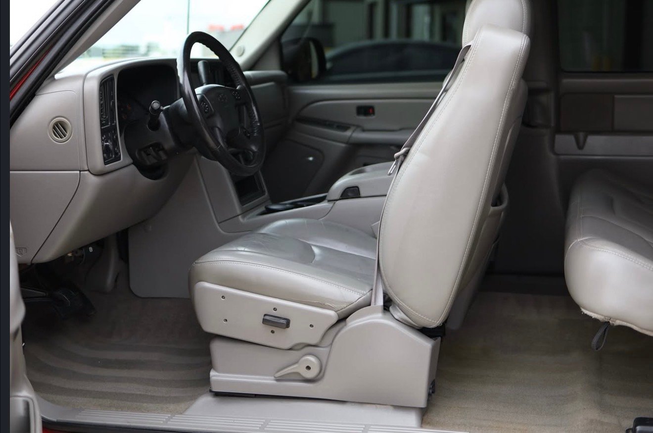 
								2006 Chevrolet Silverado 1500 full									