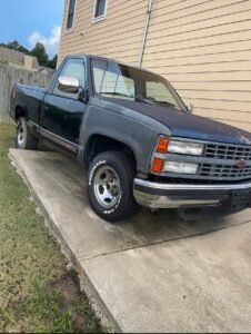 1990 Chevy C1500 sport