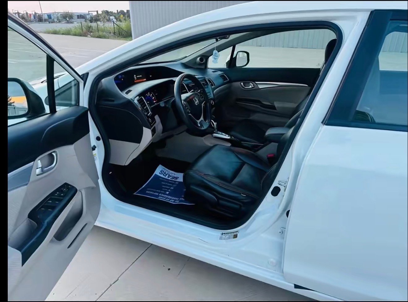 
								2013 Honda Civic • EX-L Sedan 4D full									