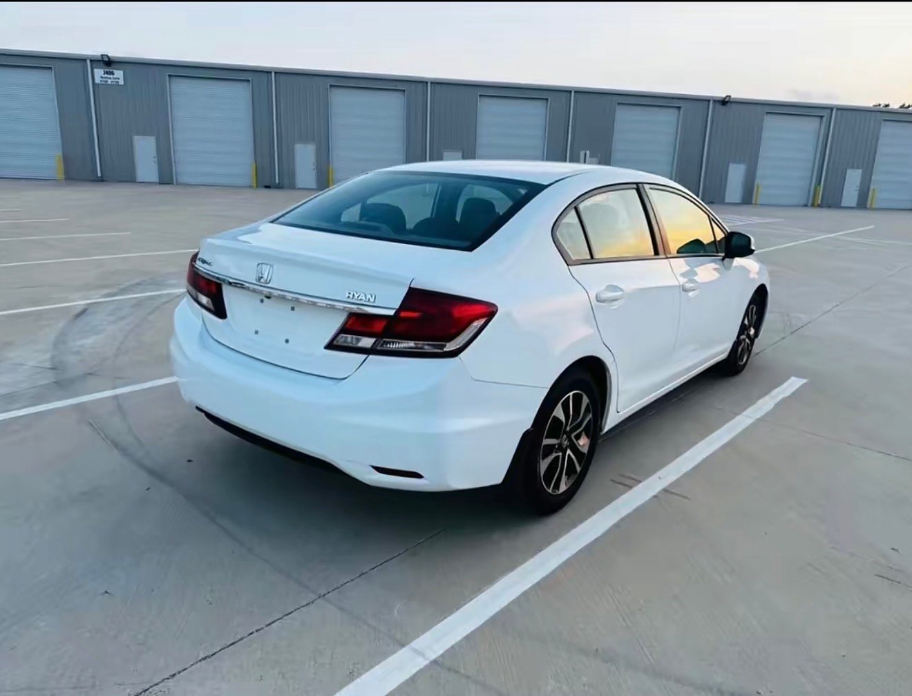 
								2013 Honda Civic • EX-L Sedan 4D full									