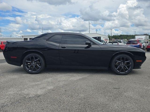 
								2023 Dodge Challenger SXT full									