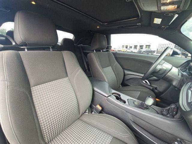 
								2023 Dodge Challenger SXT full									