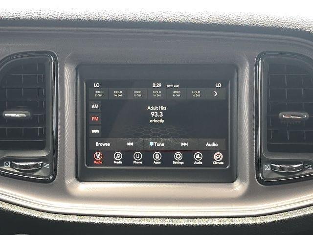 
								2023 Dodge Challenger SXT full									