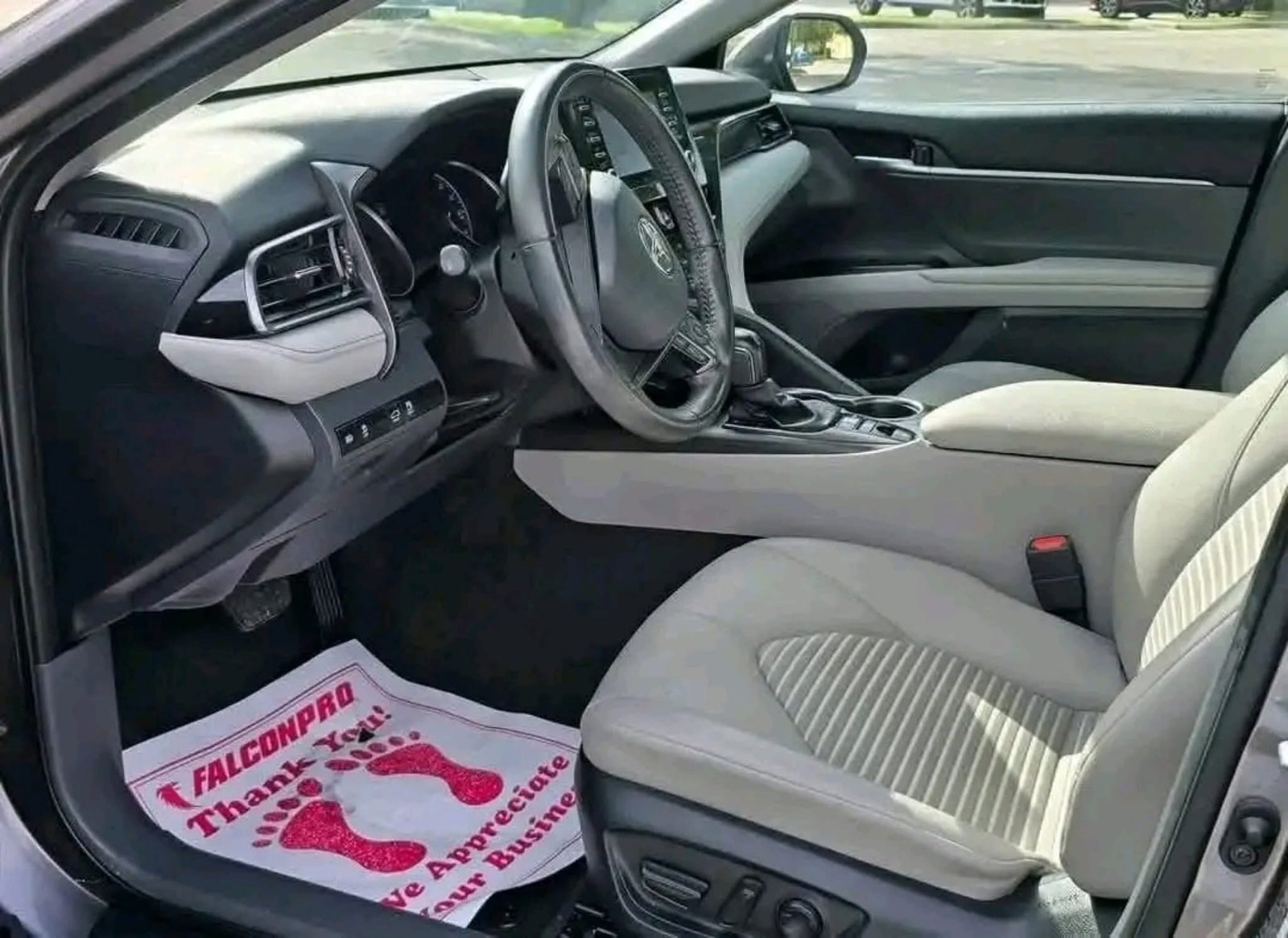 
								Toyota Camry 2023 full									