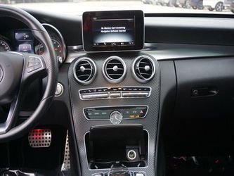 
								2015 Mercedes-Benz C 300 full									