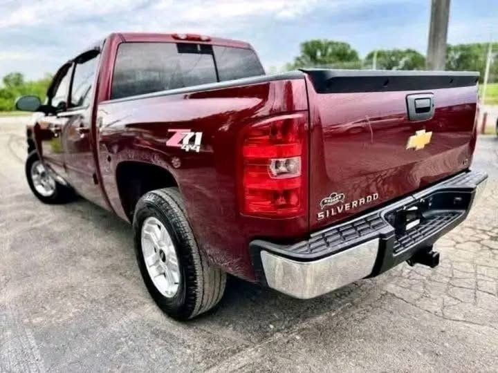 
								2013 Chevrolet Silverado 1500 LT full									