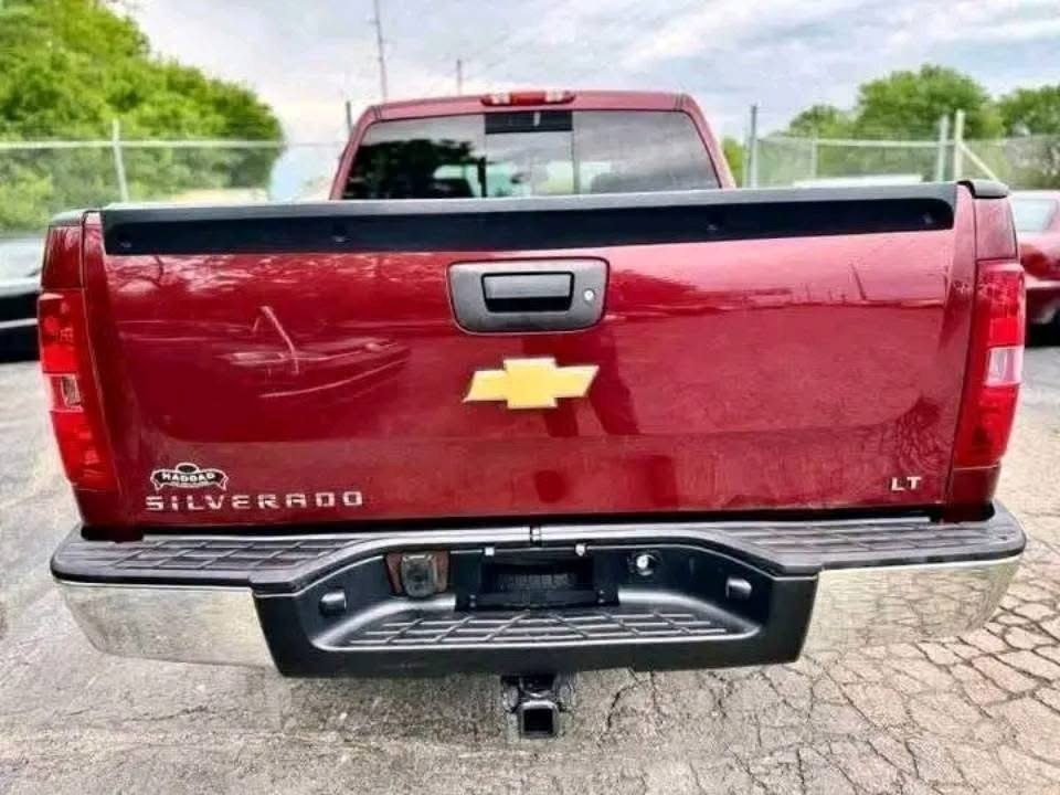 
								2013 Chevrolet Silverado 1500 LT full									
