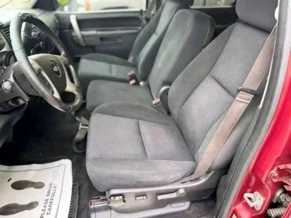 
								2013 Chevrolet Silverado 1500 LT full									