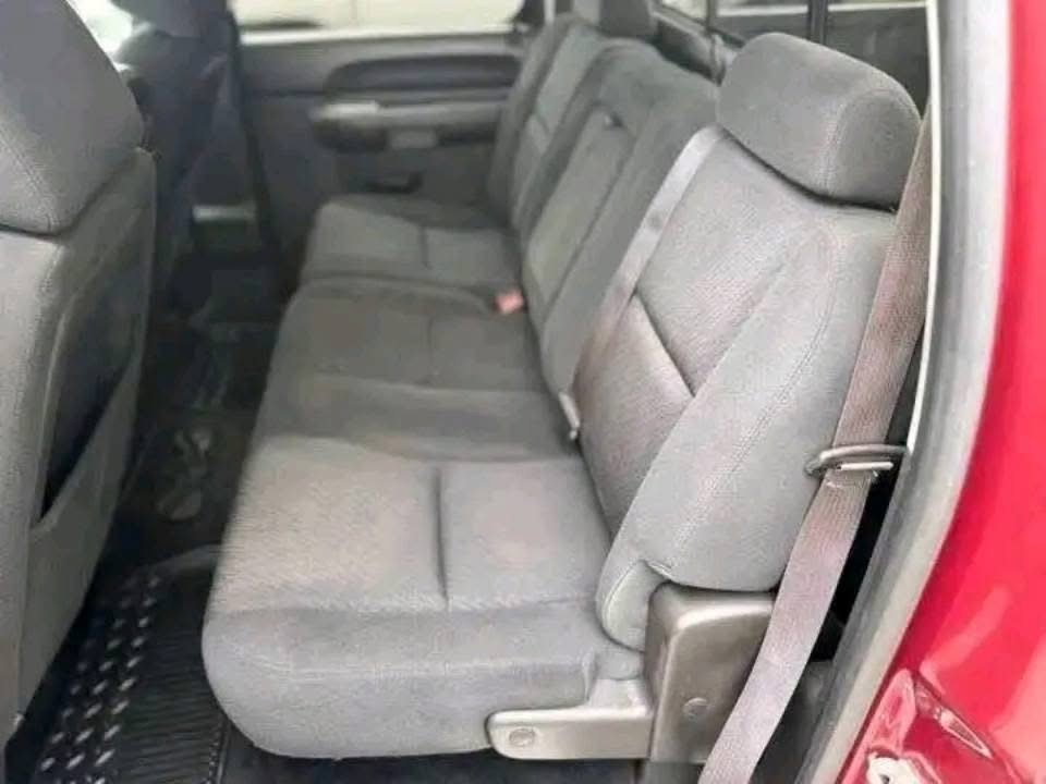 
								2013 Chevrolet Silverado 1500 LT full									