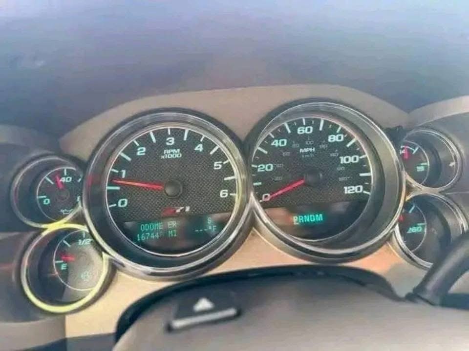 
								2013 Chevrolet Silverado 1500 LT full									