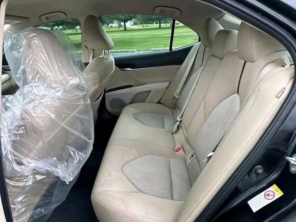 
								2019 Toyota Camry full									