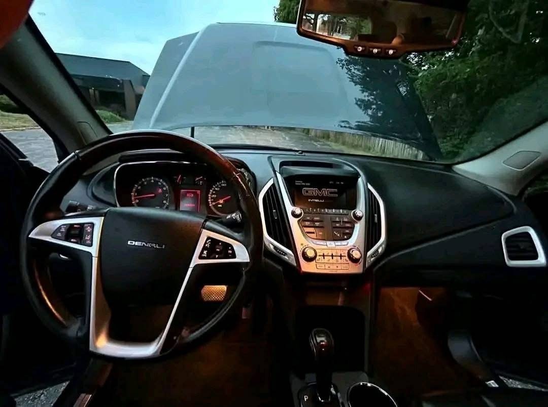 
								2015 GMC Terrain Denali full									