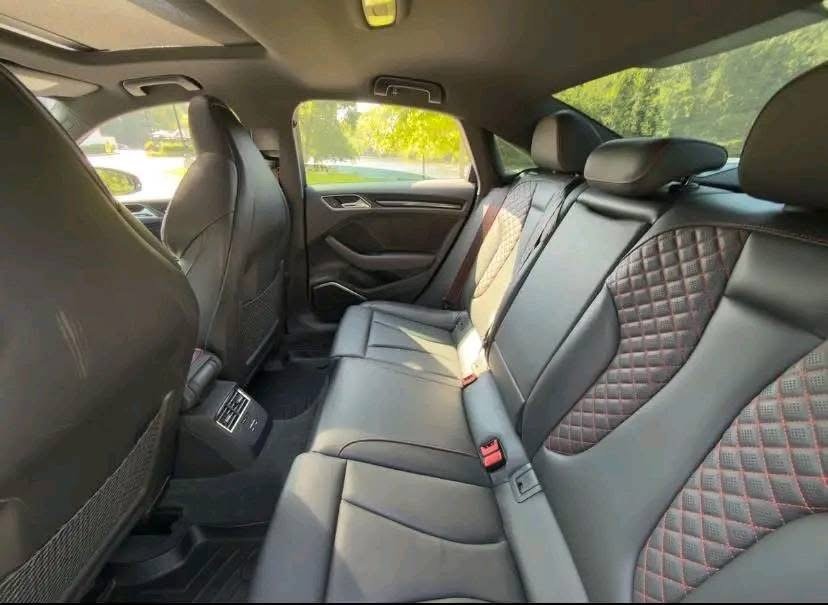 
								2018 Audi RS3 full									