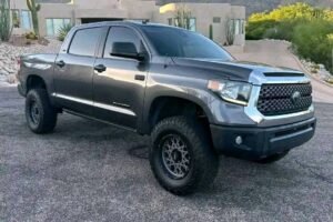 2018 Toyota Tundra SR5 CrewMax 4×4