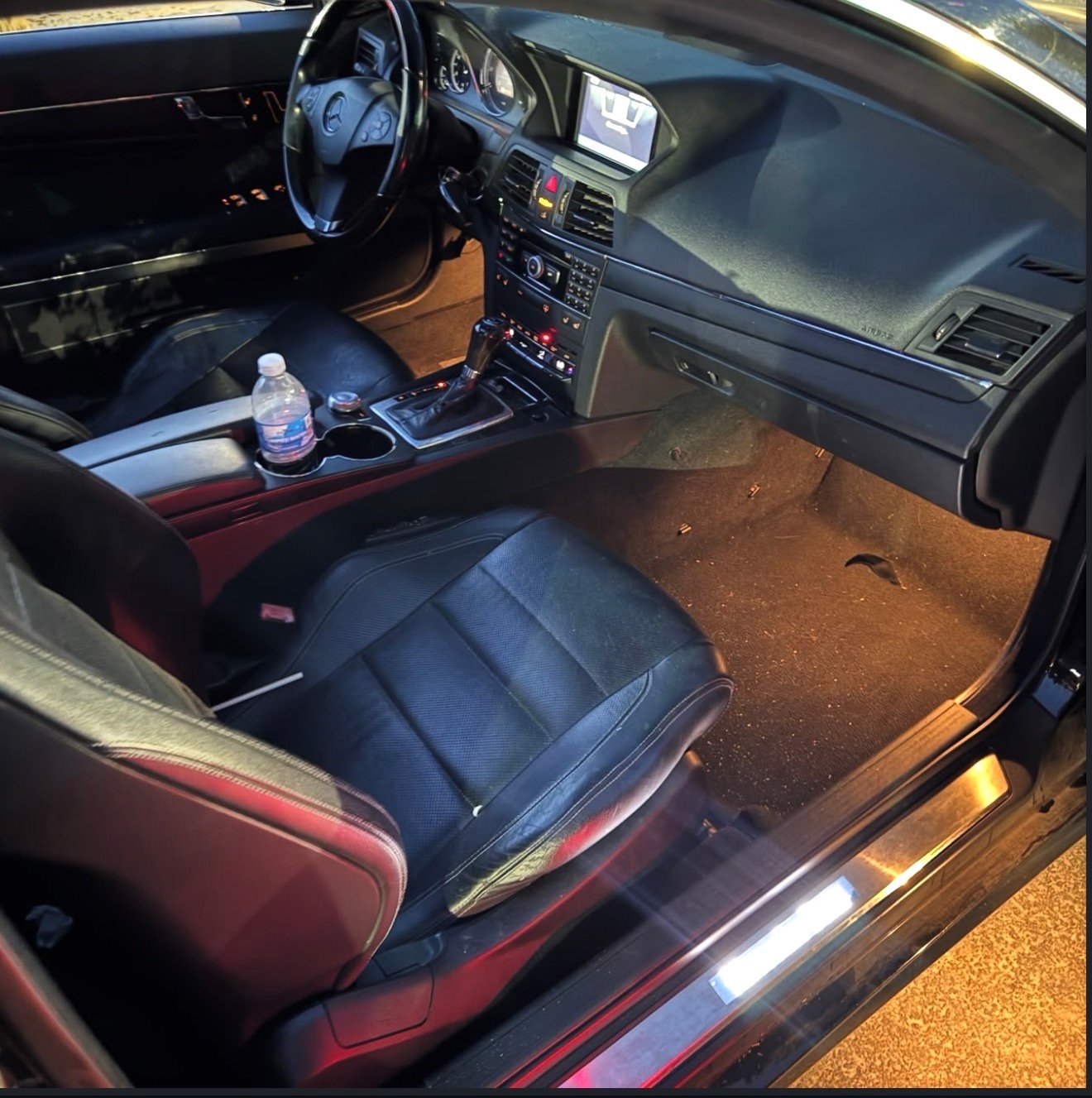 
								2011 Mercedes Benz E550|3,500 full									