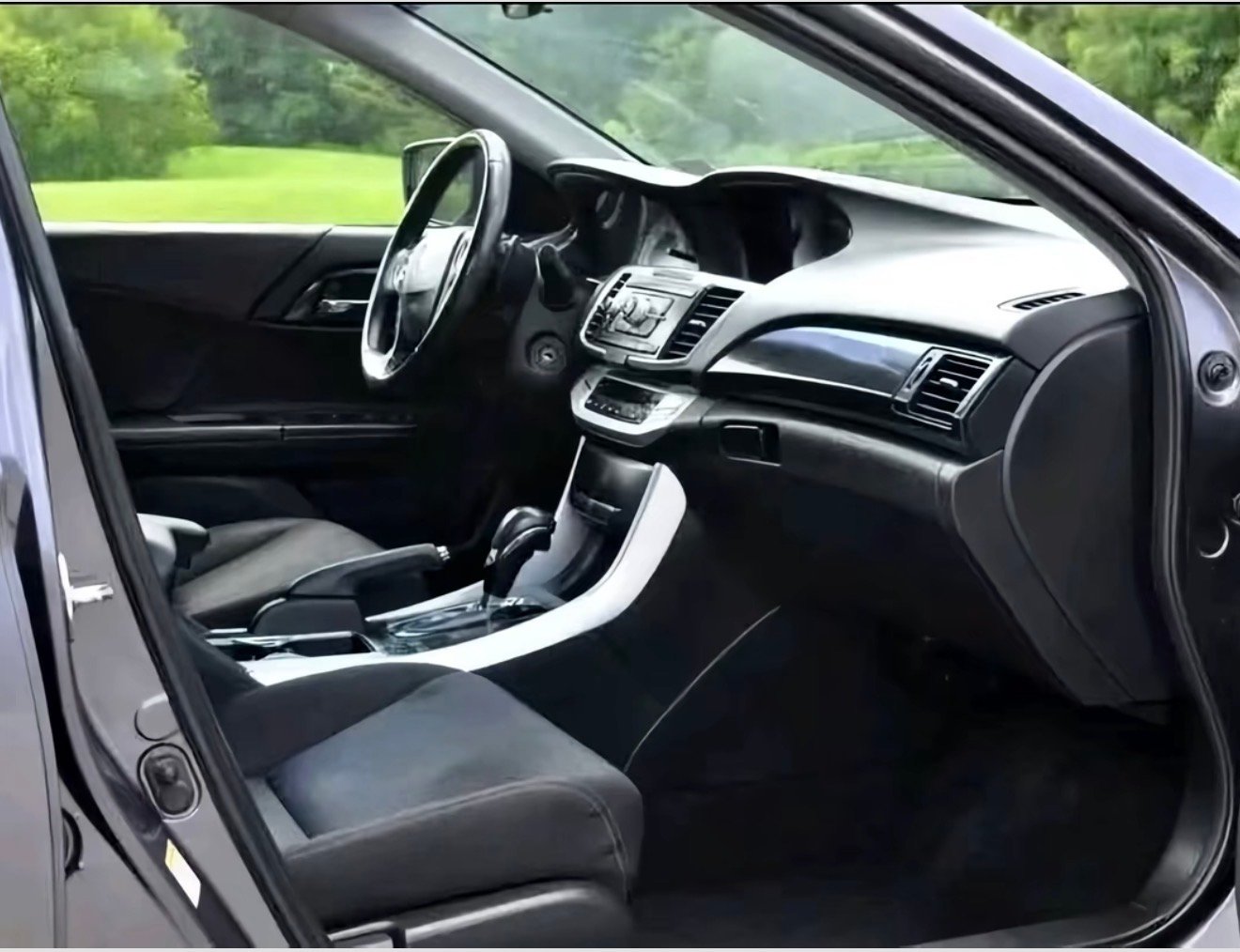 
								2013 Honda accord full									