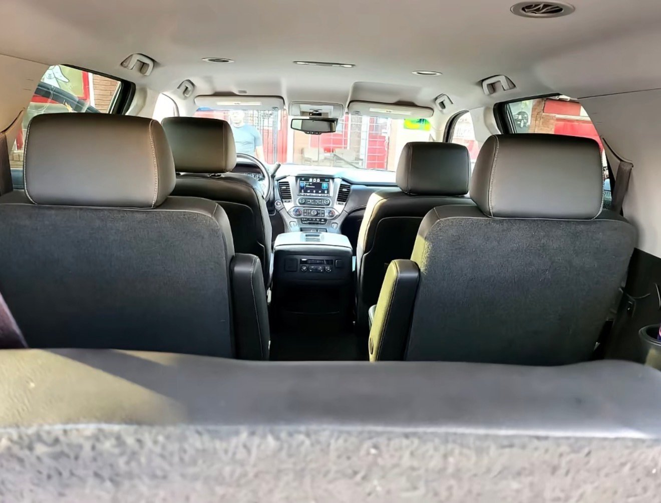 
								2015 Chevy Tahoe full									