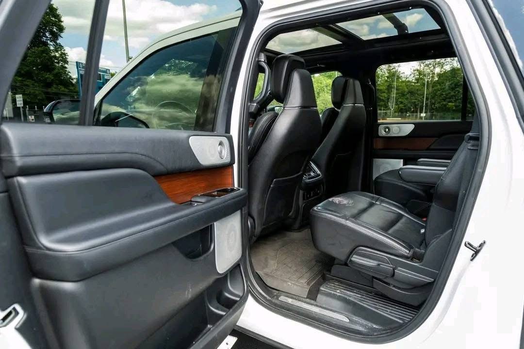 
								2021 Lincoln Navigator L Reserve 4×4 full									