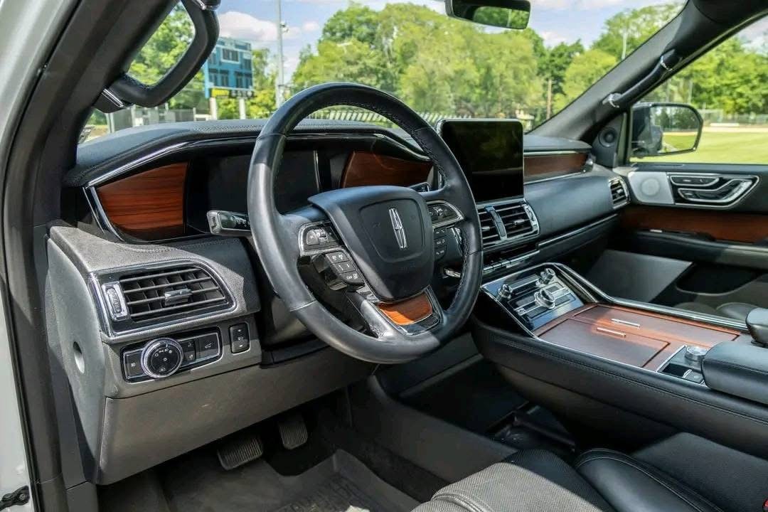 
								2021 Lincoln Navigator L Reserve 4×4 full									