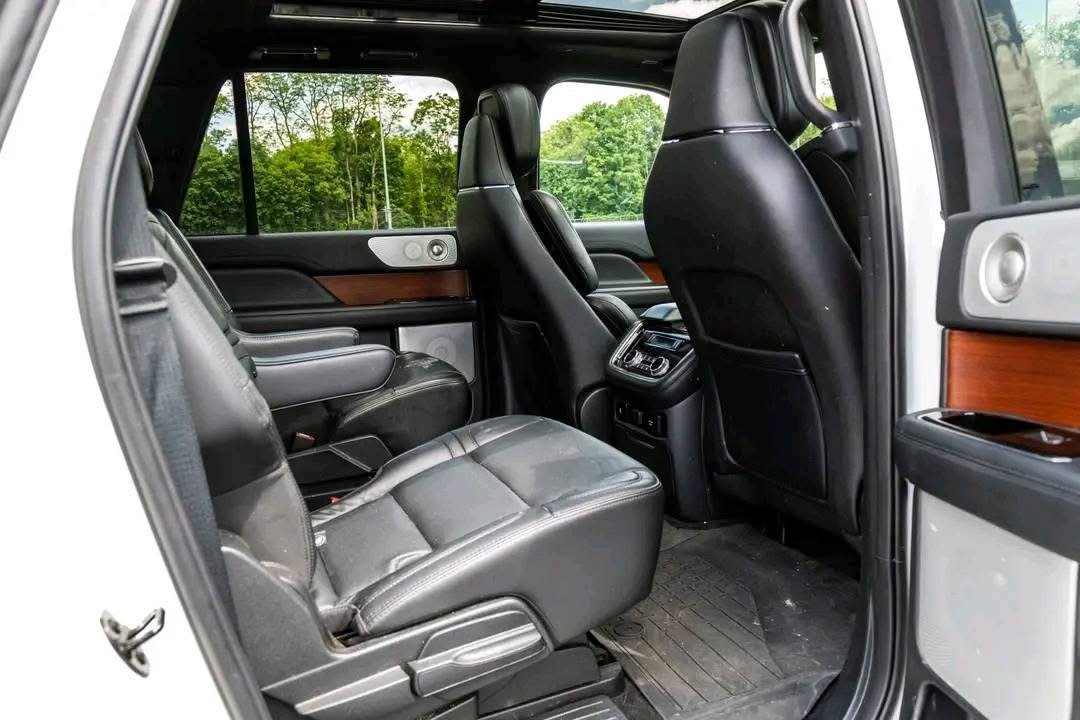
								2021 Lincoln Navigator L Reserve 4×4 full									