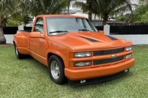 Chevrolet C1500 Silverado 5-Speed