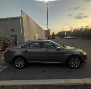 2013 Ford Taurus Limited