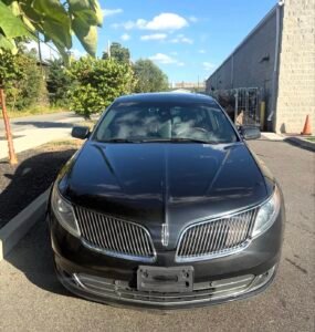 2013 Lincoln MKS