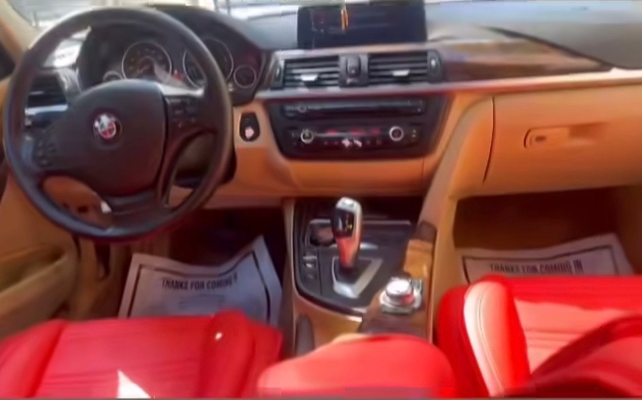 
								BMW 328i 2015 full									