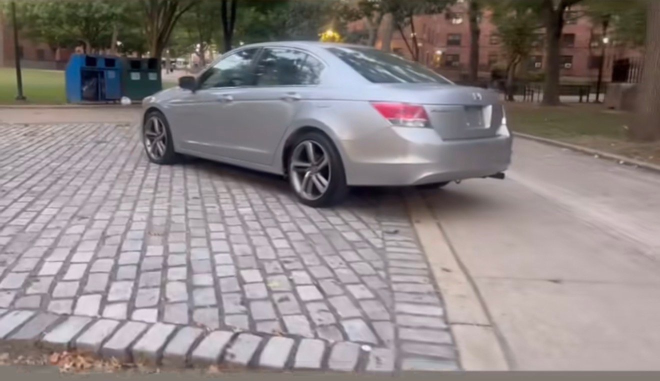 
								Honda accord 2010 full									