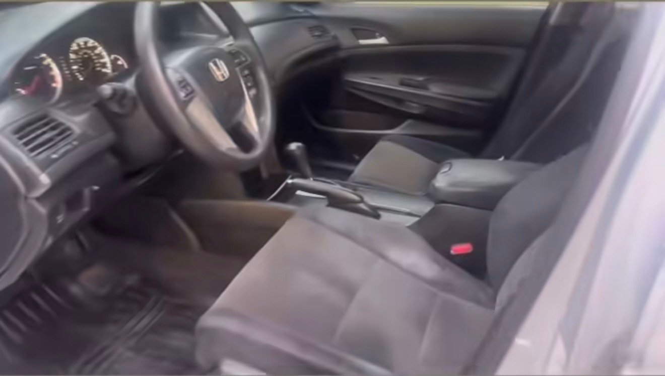 
								Honda accord 2010 full									