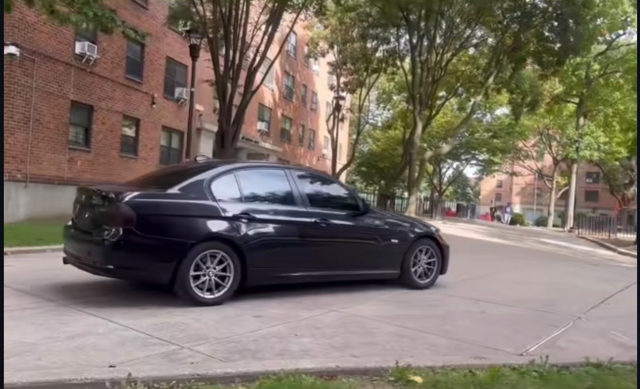 
								BMW 328i 2012 full									