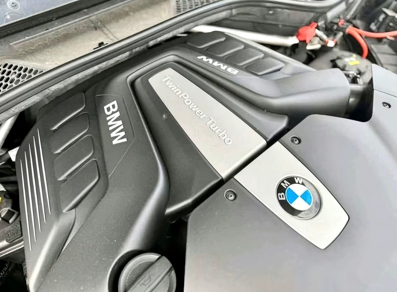 
								2018 BMW X5 full									