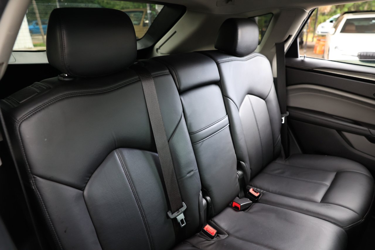 
								2011 Cadillac SRX Base full									