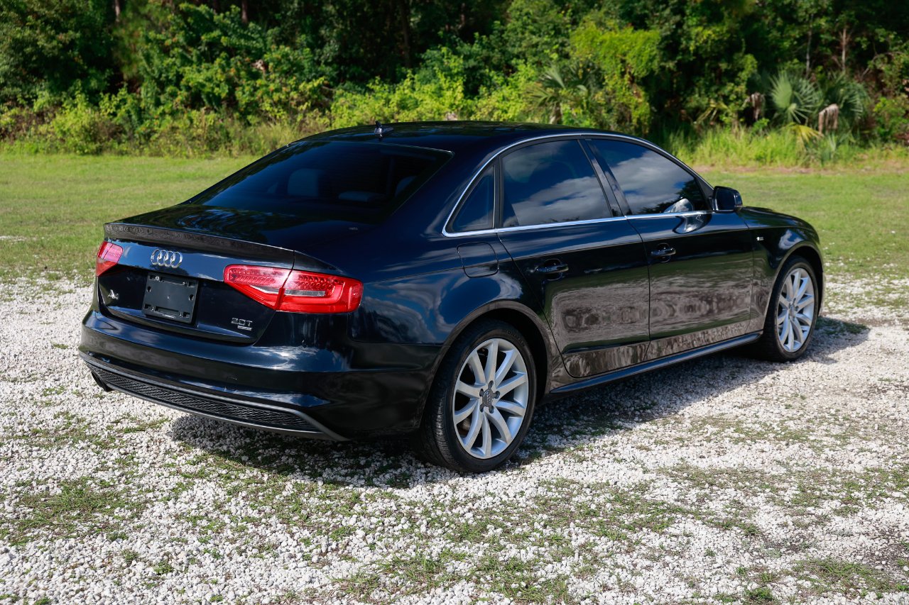 
								2014 Audi A4 Premium full									