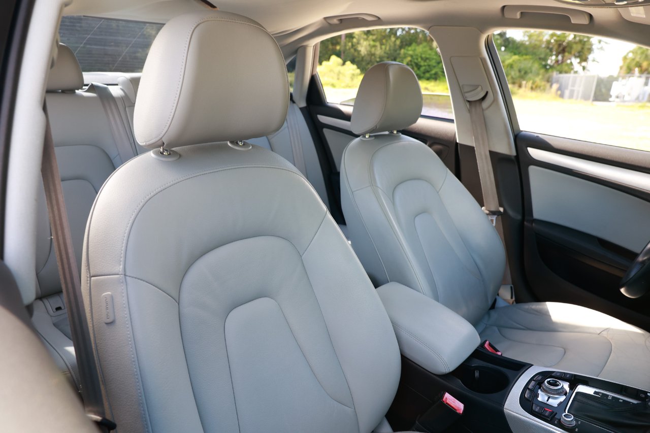 
								2014 Audi A4 Premium full									