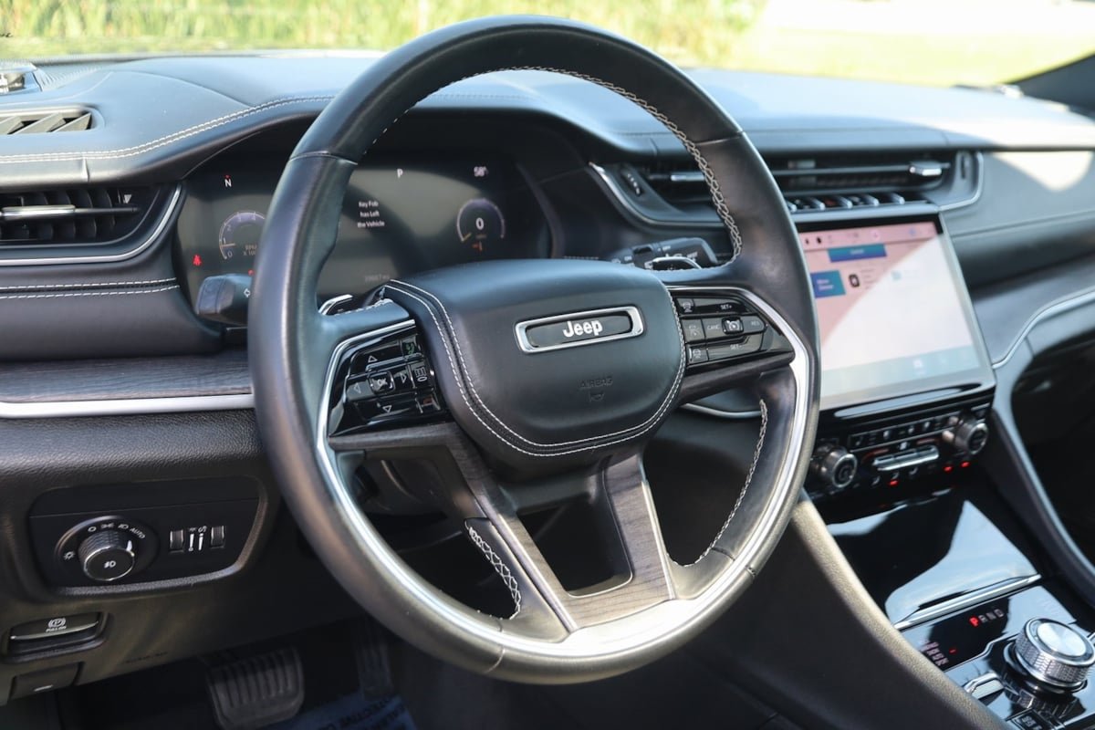 
								2021 jeep grand Cherokee L full									