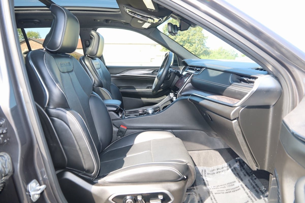 
								2021 jeep grand Cherokee L full									